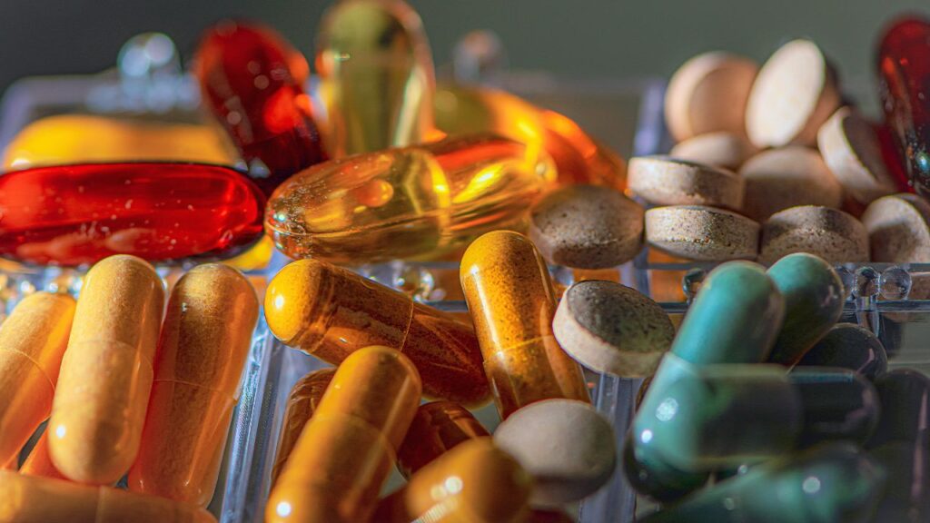 There are a few reasons that pharmacy technicians report being satisfied with their jobs